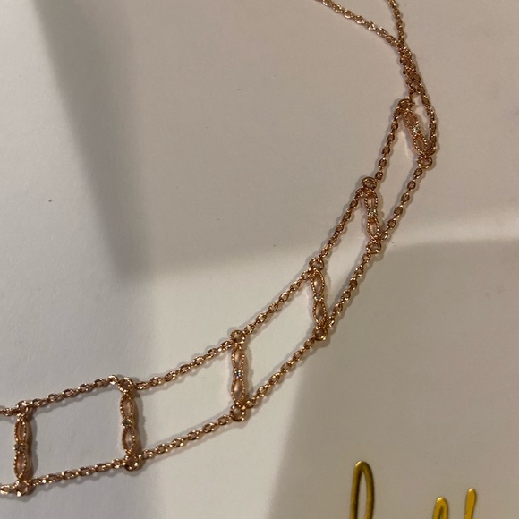Rose gold choker - Picture 3 of 5